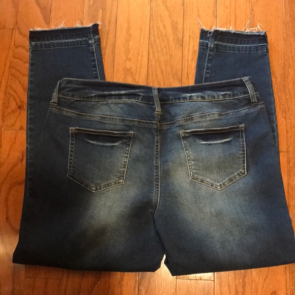 NWOT Maurices jeans - Picture 3 of 6